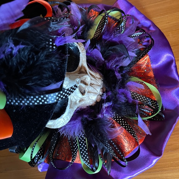 Eccentric colourful vintage Halloween scull table centrepiece display decoration - Picture 8 of 9